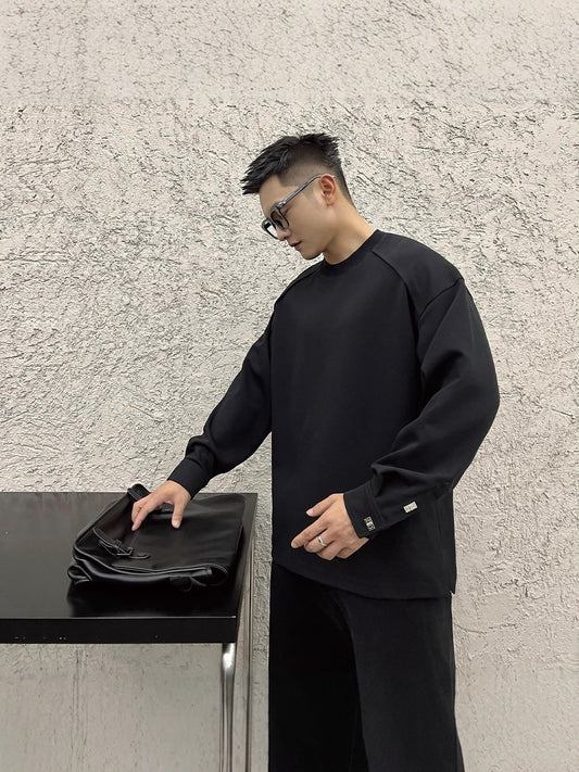 Buckle-Detail Raglan Shirt