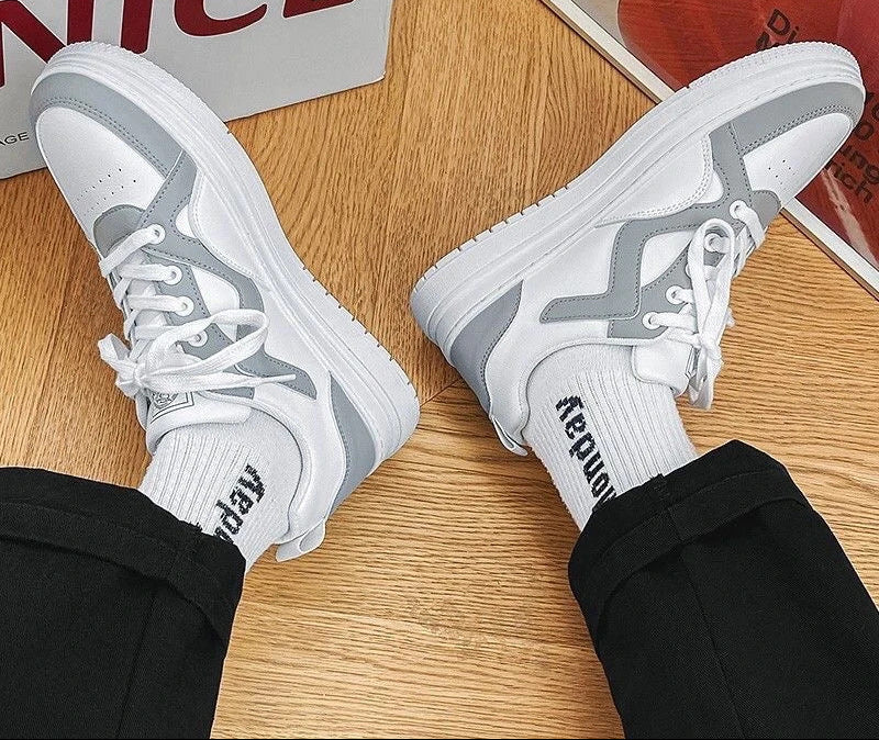 Retro Lifestyle Sneaker