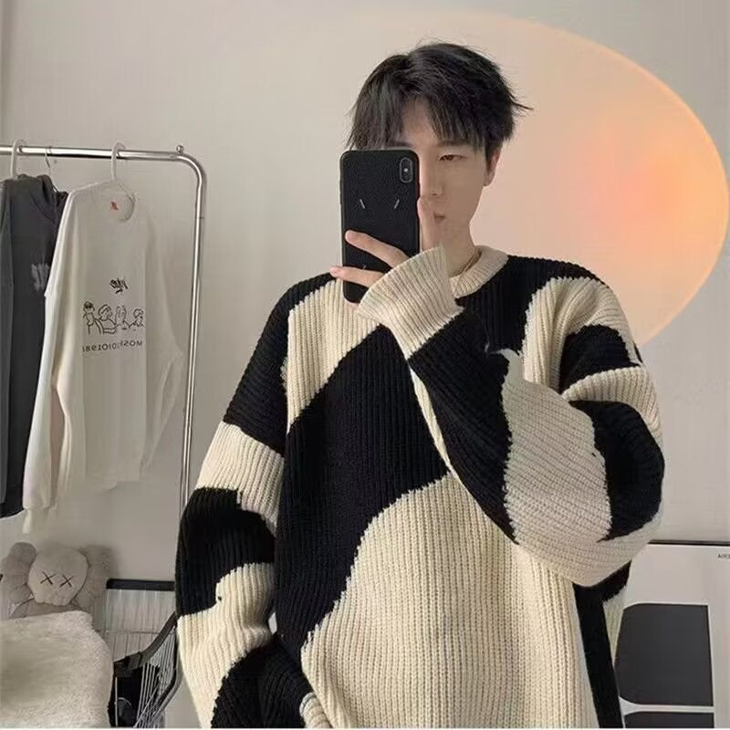 Abstract Wave Oversized Knit