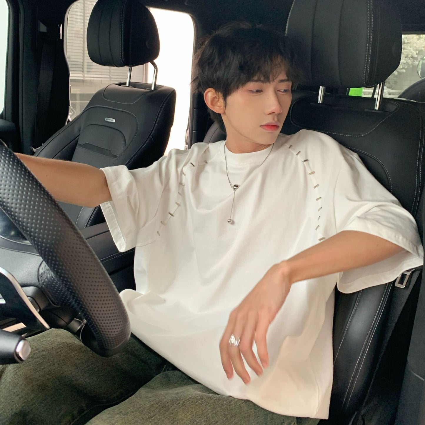 Minimalist Shoulder Pad T-shirt