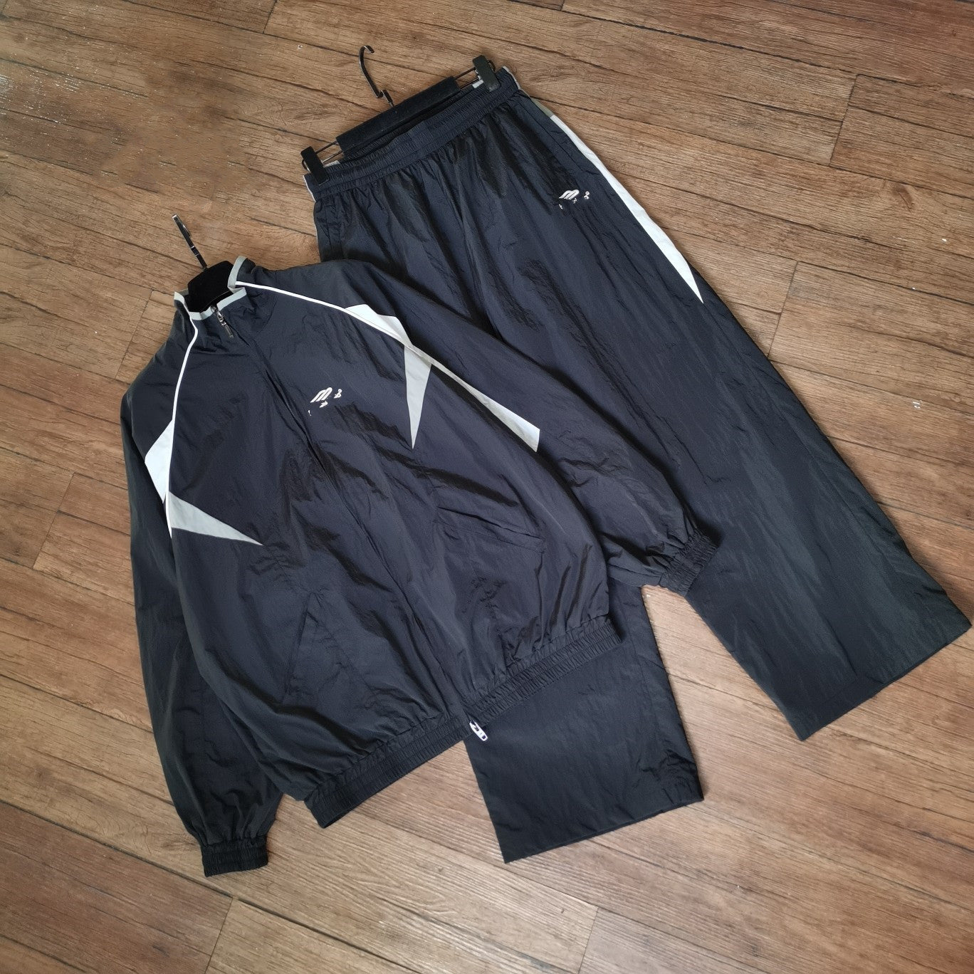 Athletic Style SEPARATE Track Suit