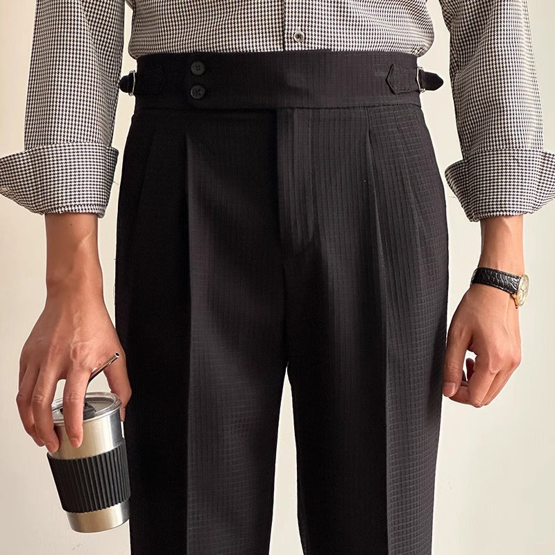 Men's high-waisted pleated trousers