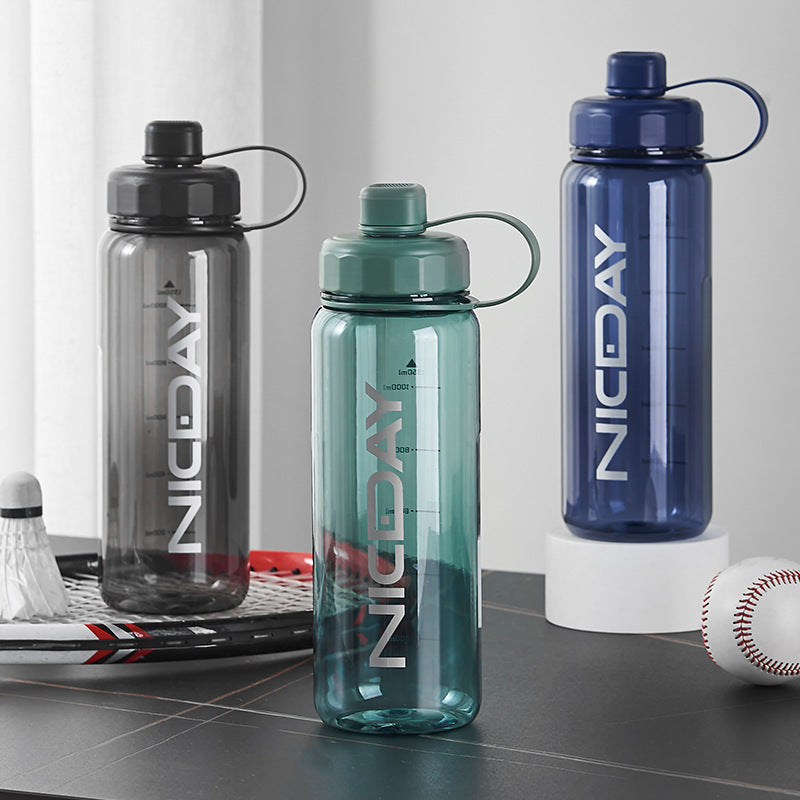 1.35L–2L Large-Capacity Sports Water Bottle