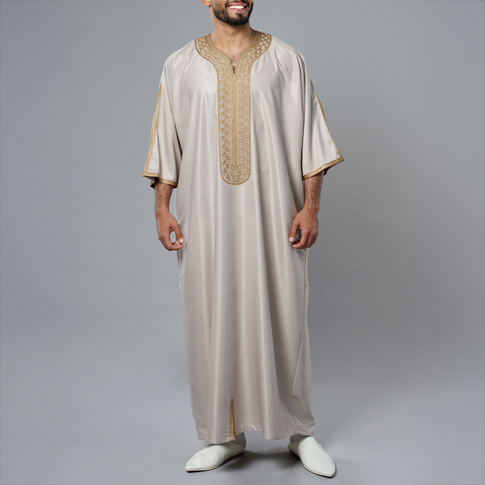 Men’s Embroidered Arab Thobe