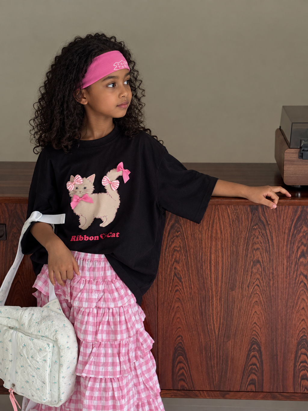 Ethiopian child model wearing the product